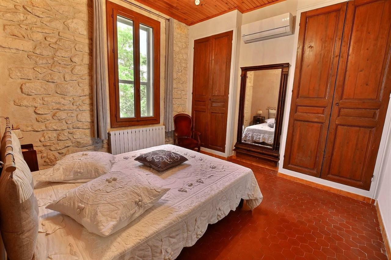 Chez Catherine Arles Ngoại thất bức ảnh